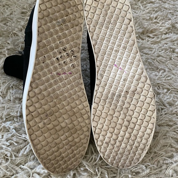 STEVE MADDEN WANDA - BLACK SUEDE FUR-LINED PLATFORM/HIDDEN WEDGE SNEAKER BOOTIE - Picture 8 of 10